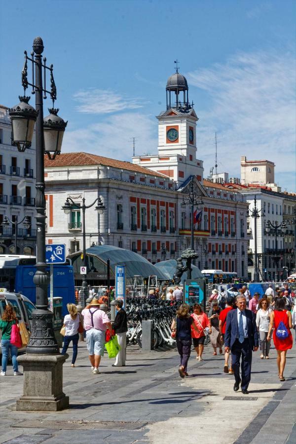 Arenal Suites Puerta Del Sol Madrid Exterior foto